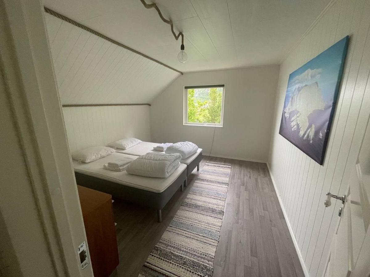 Apartments Reine Lofoten Extérieur photo